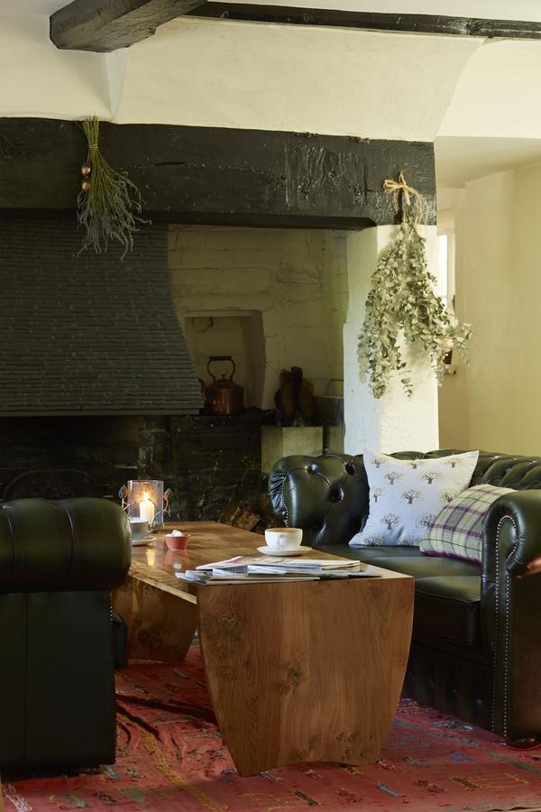 Отель The Royal Oak Ansty  Экстерьер фото
